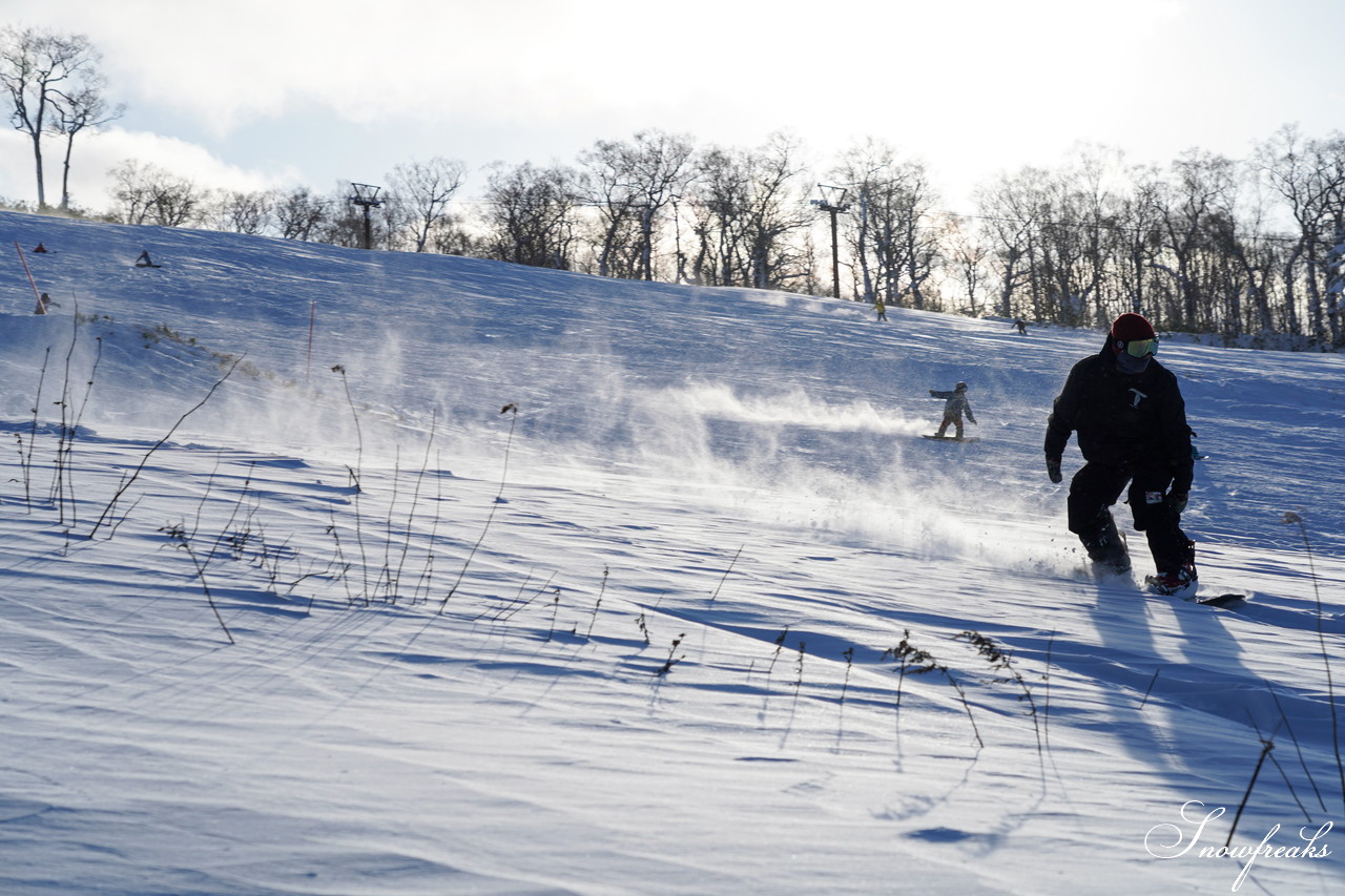 天然雪100％！本日、中山峠スキー場がゲレンデオープン♪ 2019-2020 北海道スキー＆スノーボードシーズンの開幕です(*^^)v